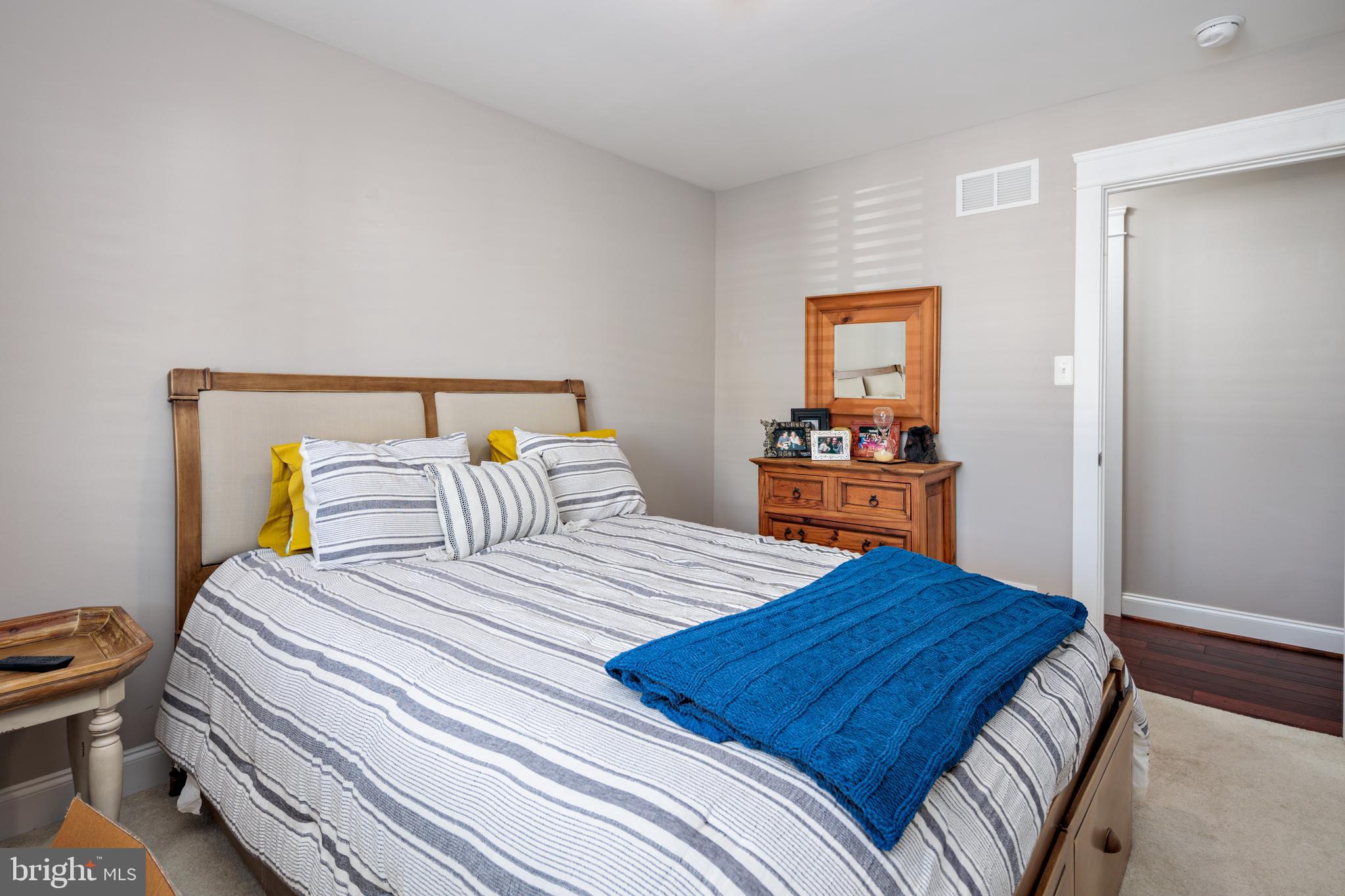 SWAN POINT - Residential