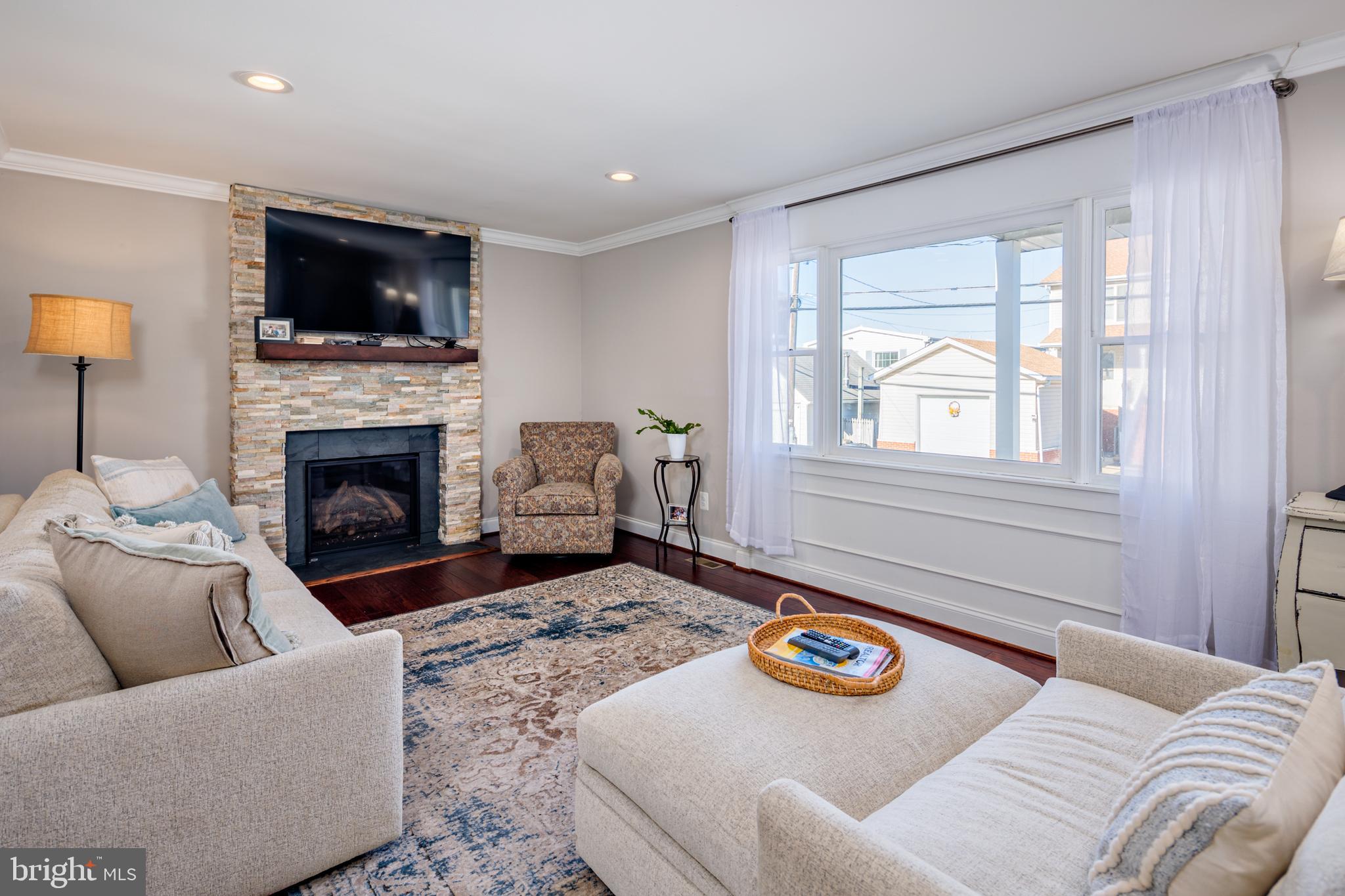 SWAN POINT - Residential