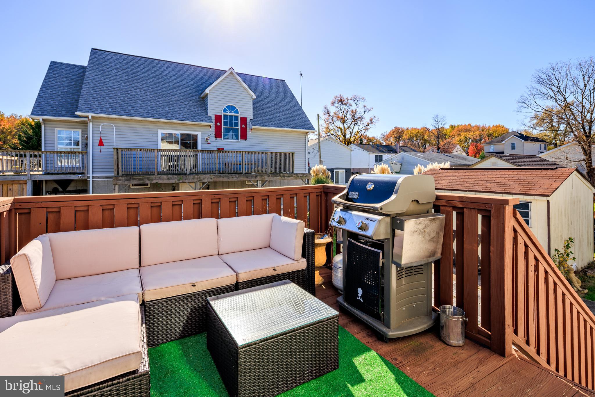 SWAN POINT - Residential