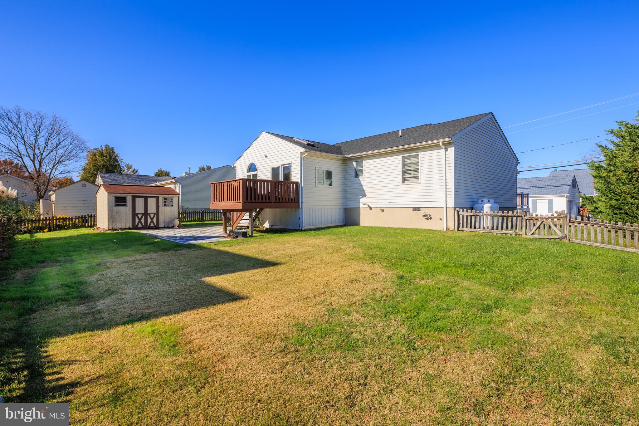 SWAN POINT - Residential