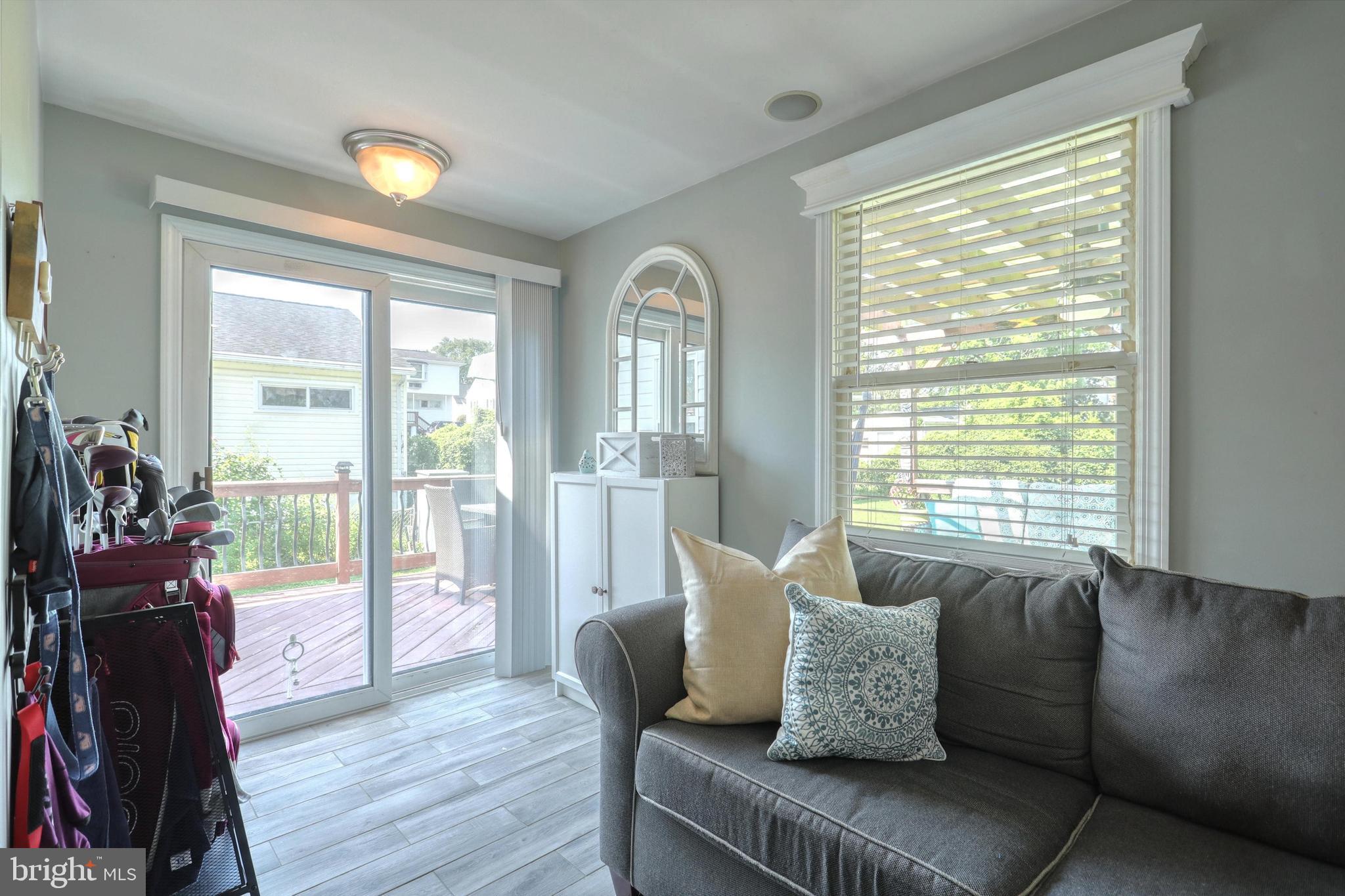 CARNEY VIEW - Residential