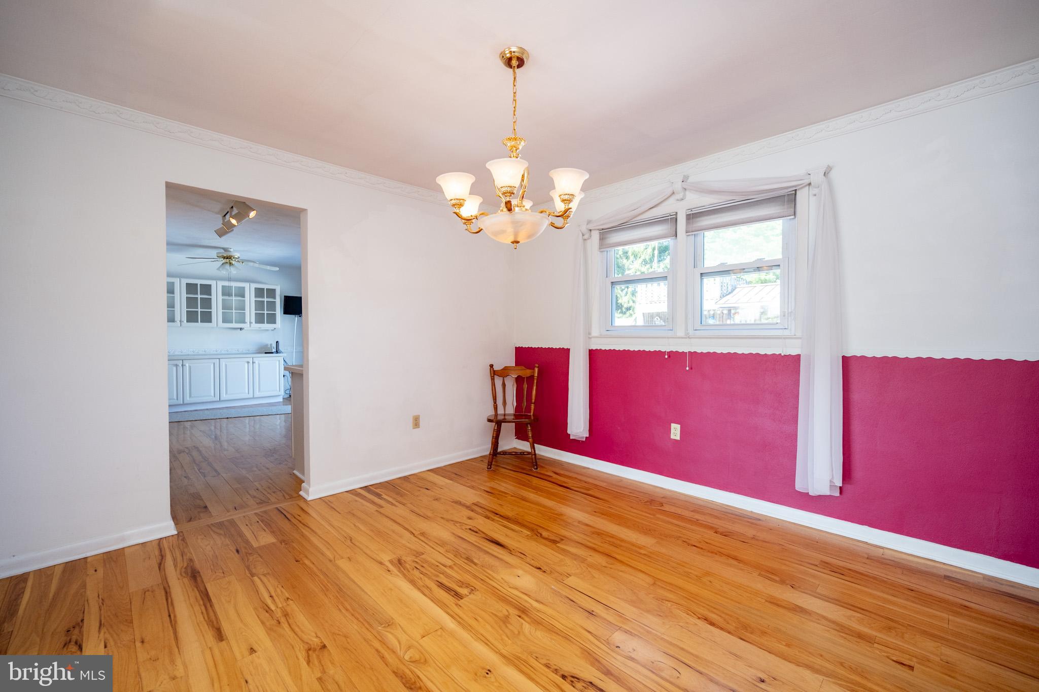 OAKLAND - Residential