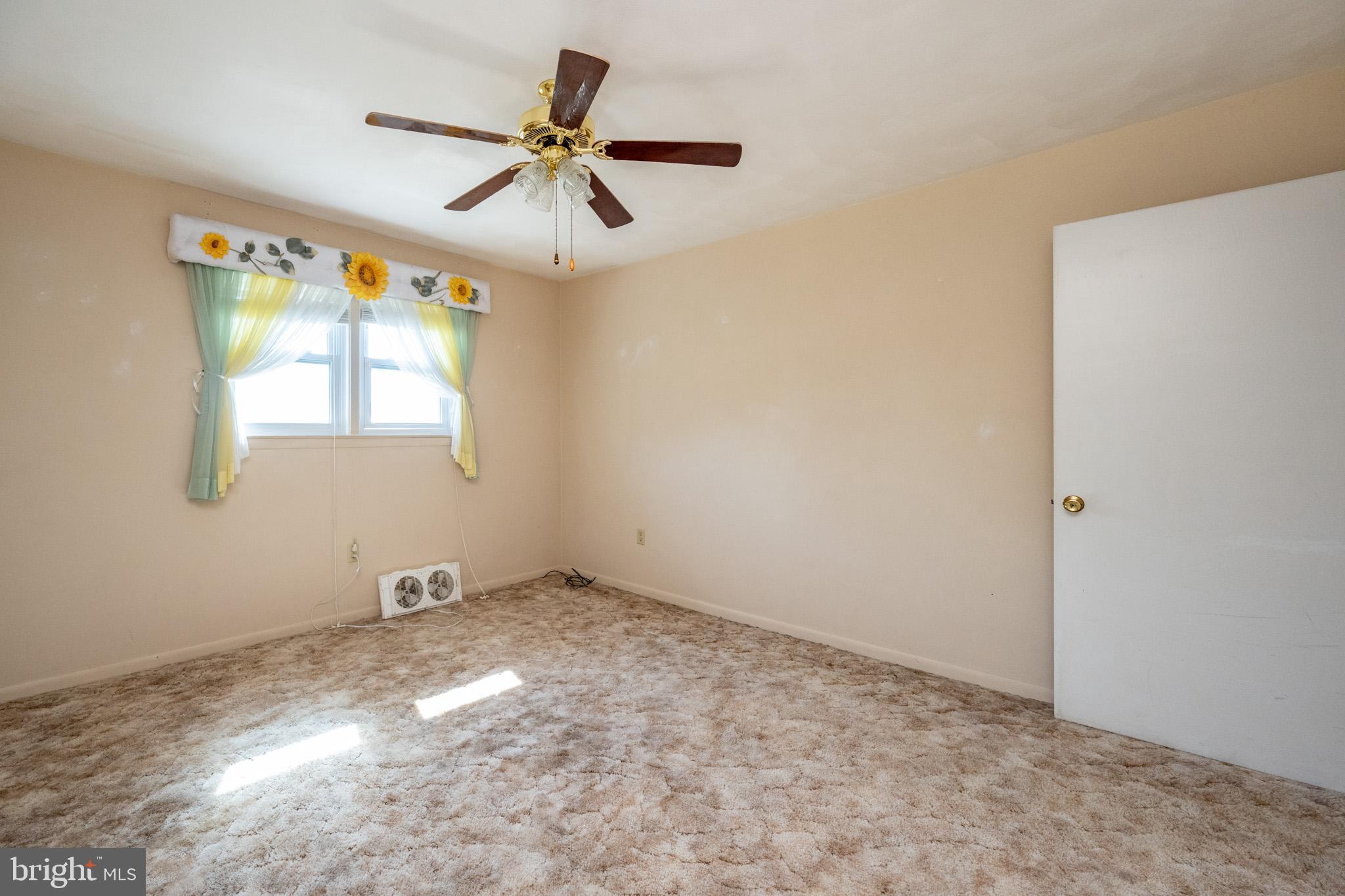 OAKLAND - Residential