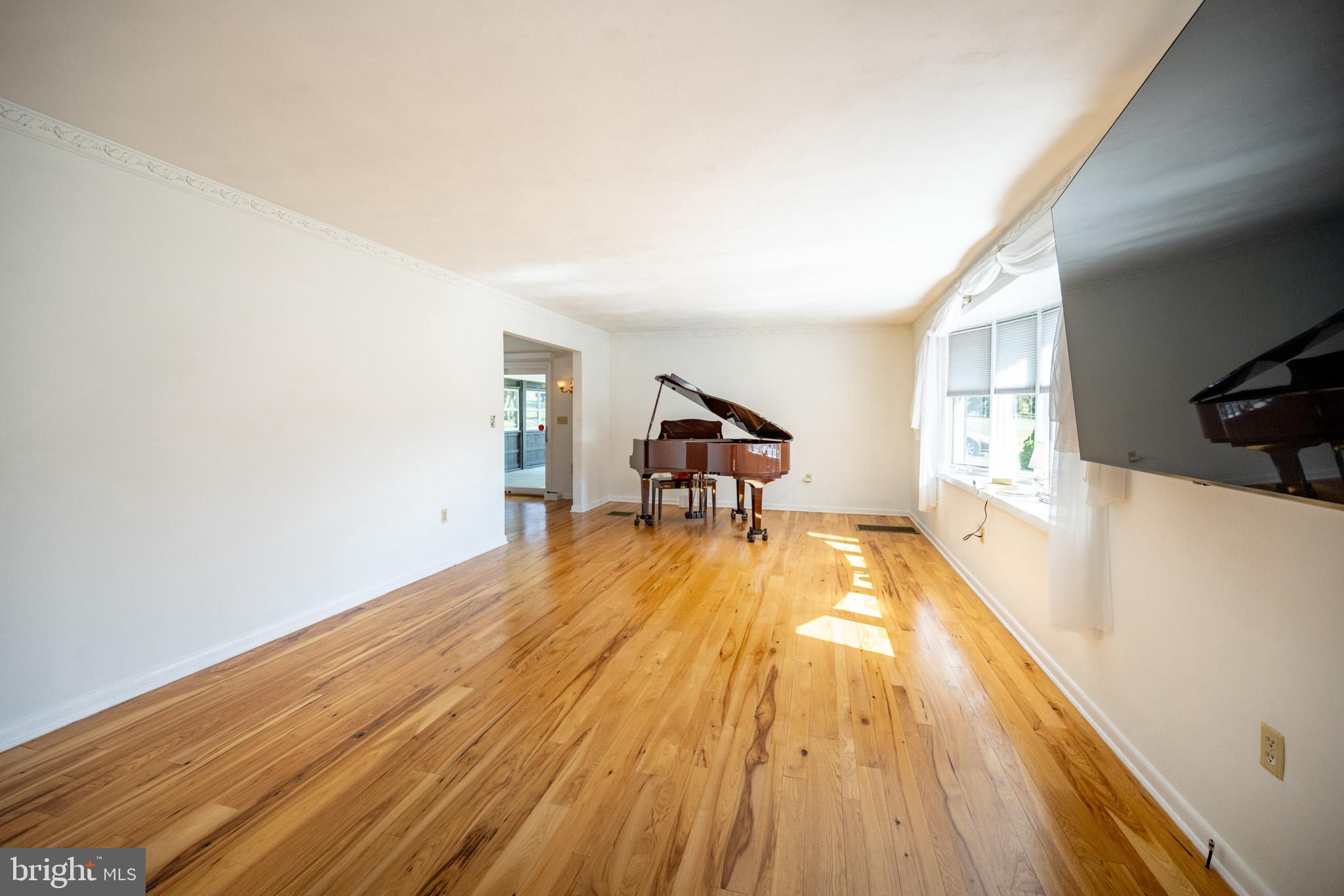 OAKLAND - Residential