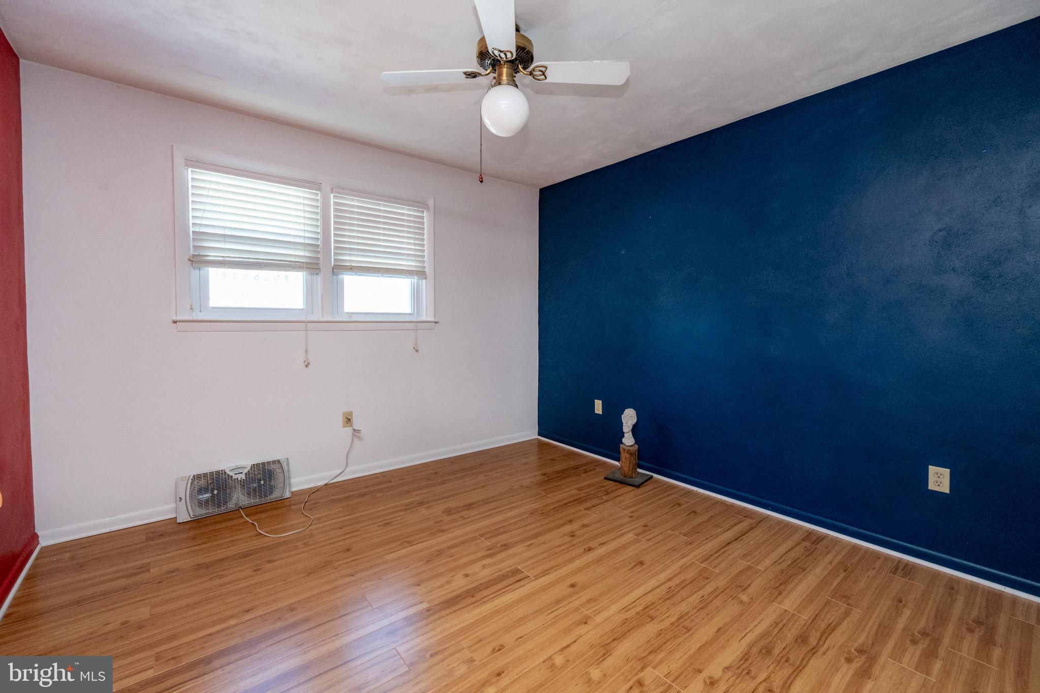 OAKLAND - Residential