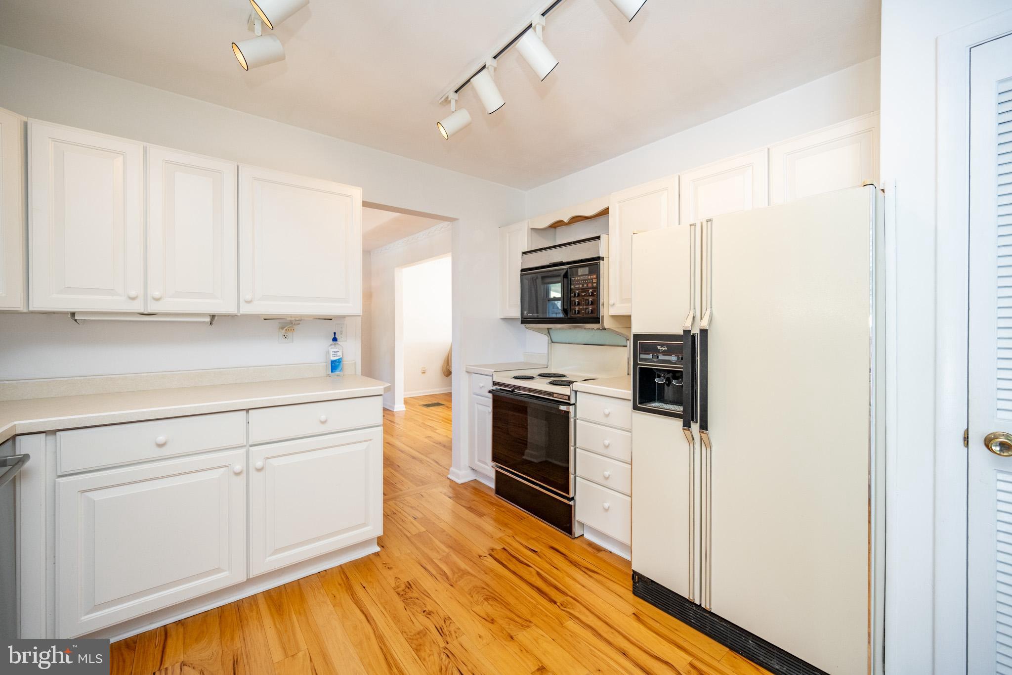 OAKLAND - Residential