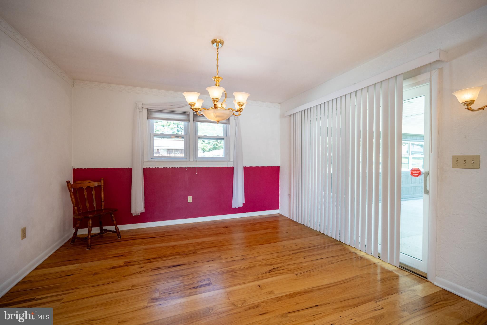 OAKLAND - Residential