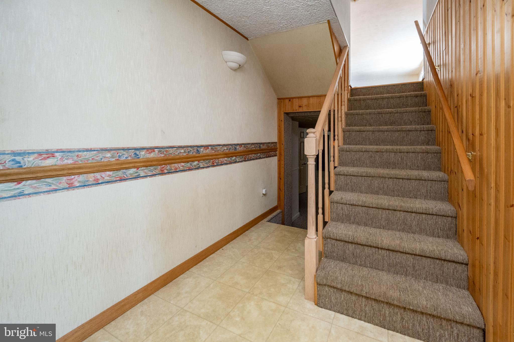 OAKLAND - Residential