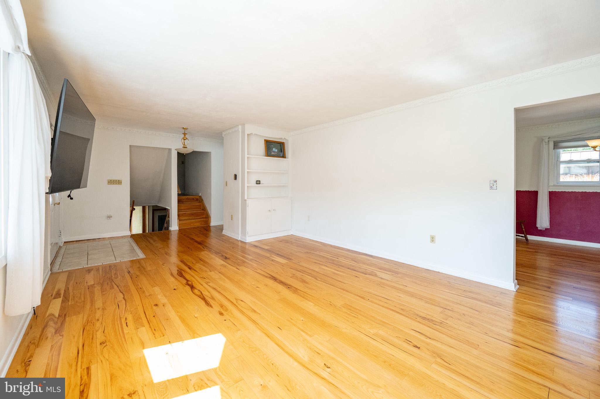 OAKLAND - Residential