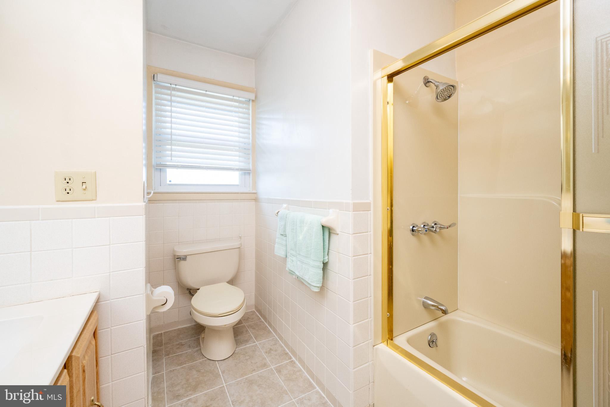 OAKLAND - Residential