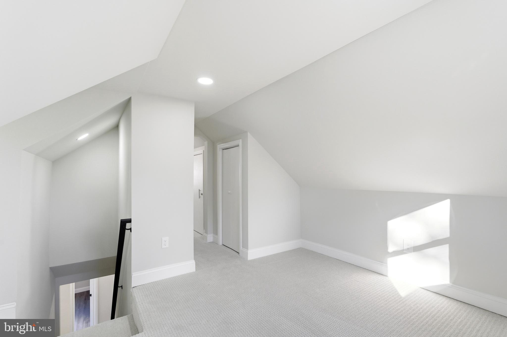 BEL AIR - Residential