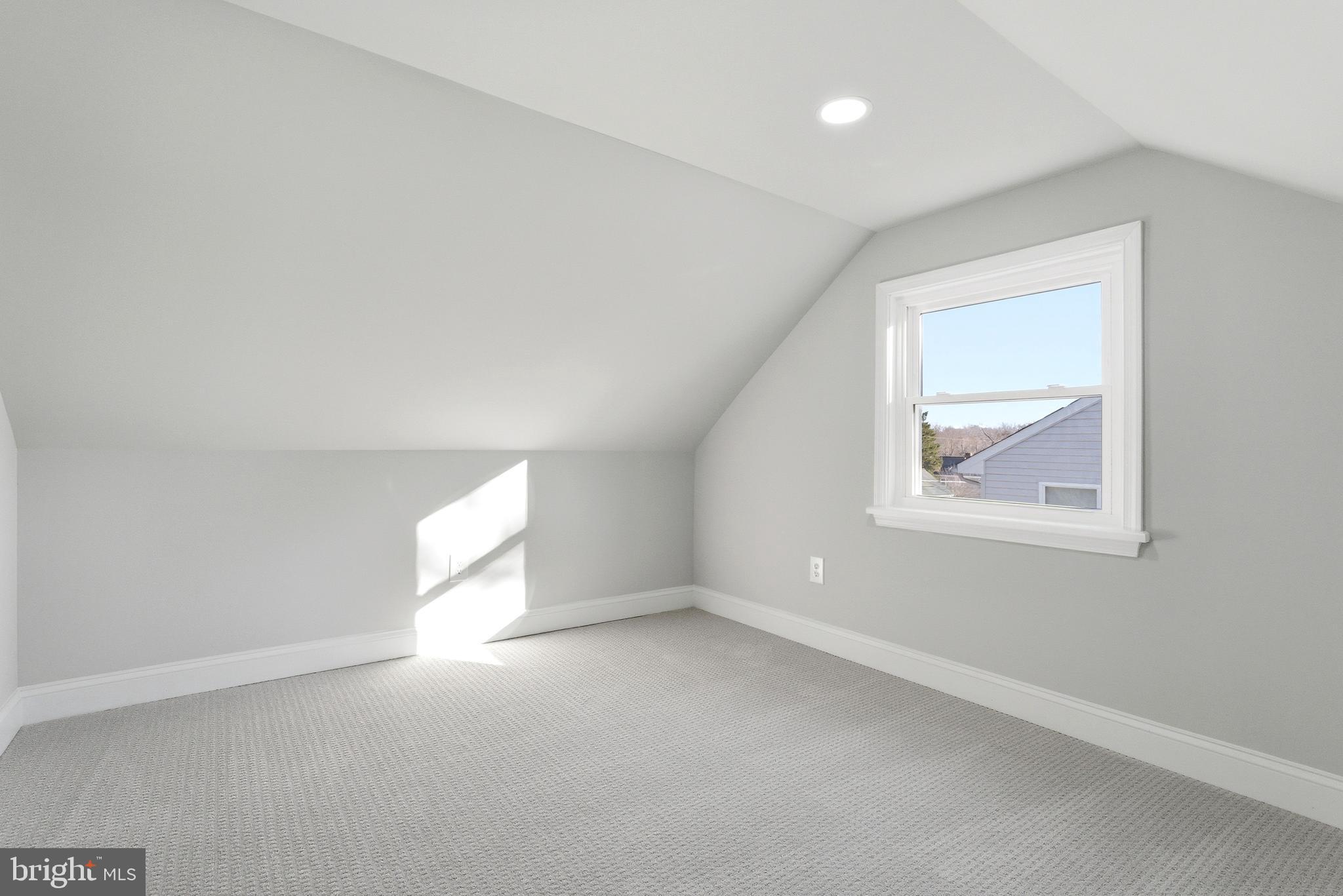 BEL AIR - Residential