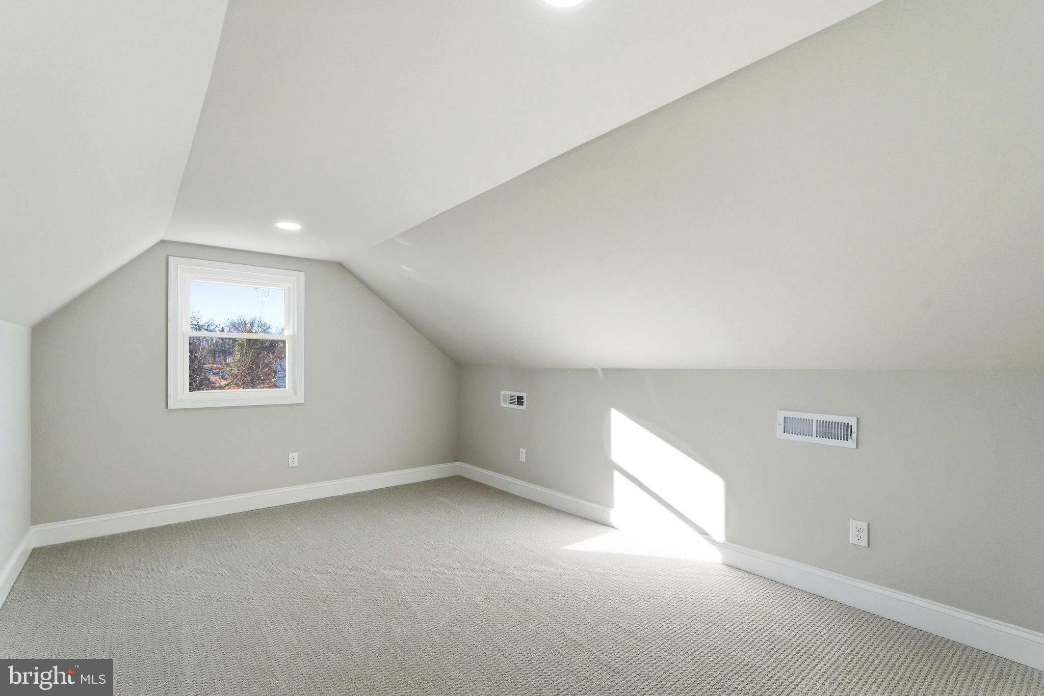 BEL AIR - Residential