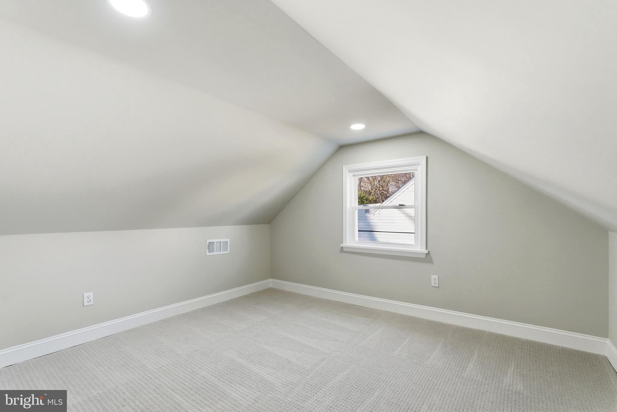 BEL AIR - Residential