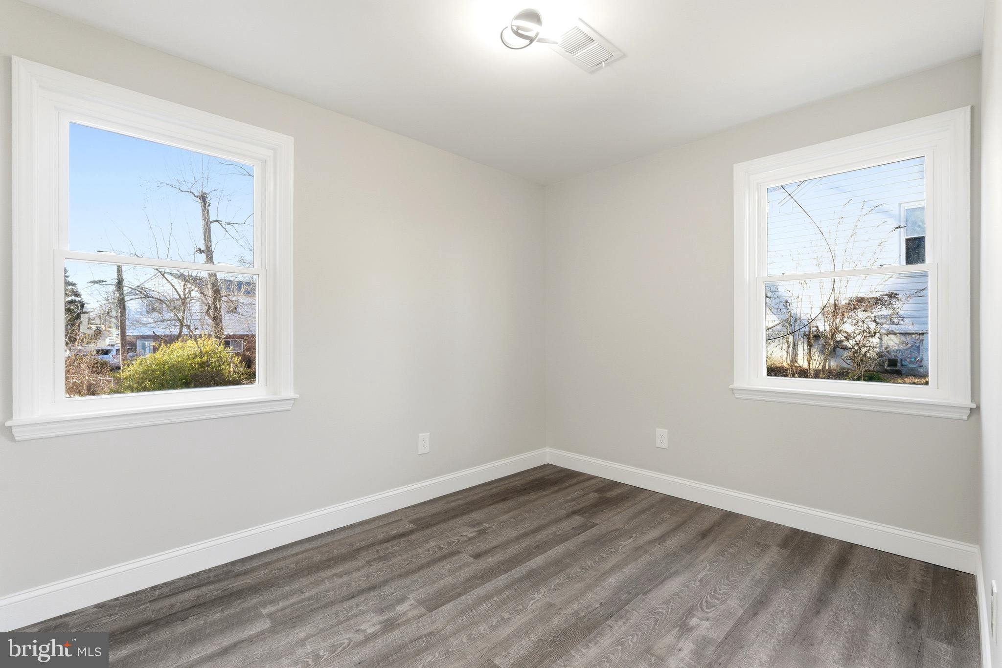 BEL AIR - Residential