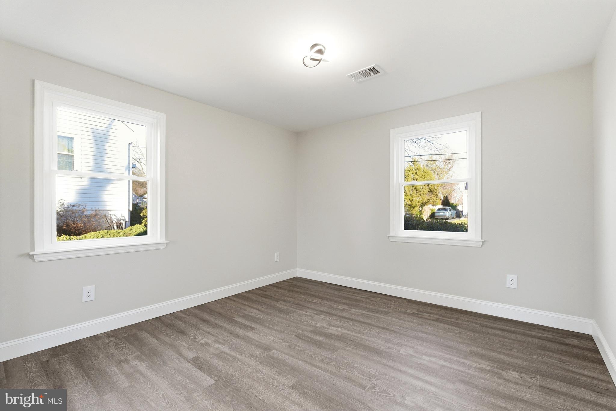 BEL AIR - Residential