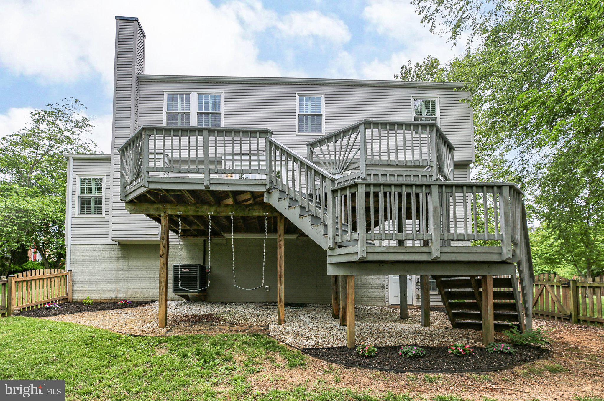 SHELTONS RUN - Residential