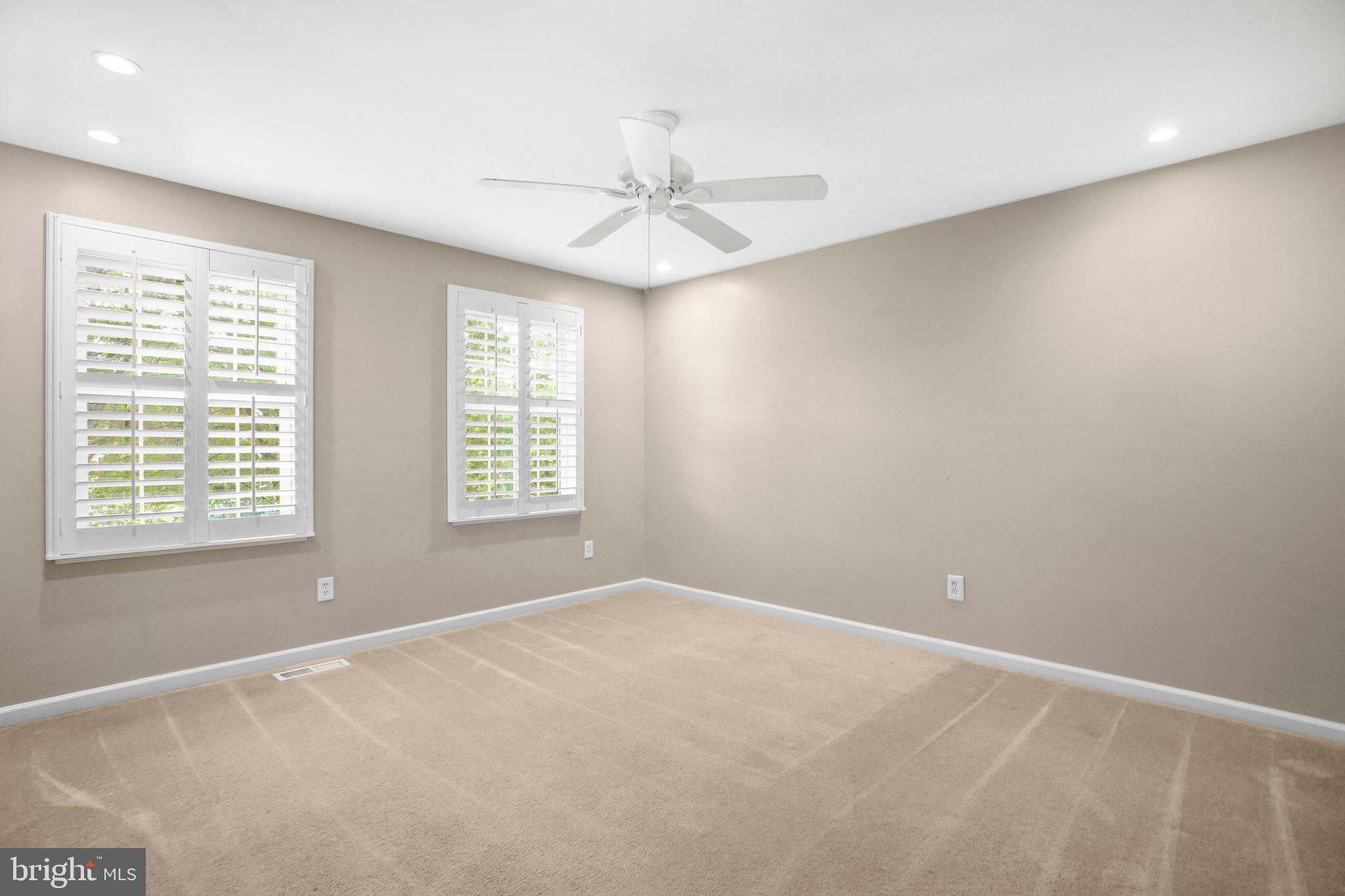 SHELTONS RUN - Residential