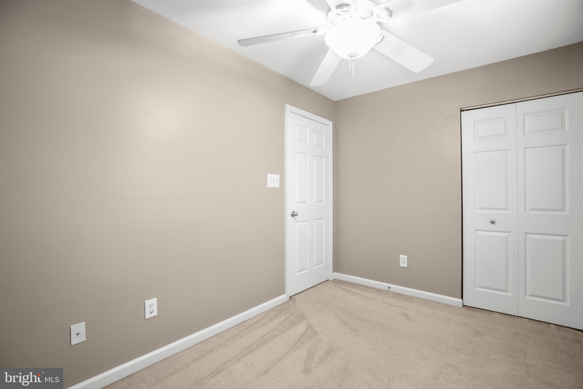 SHELTONS RUN - Residential