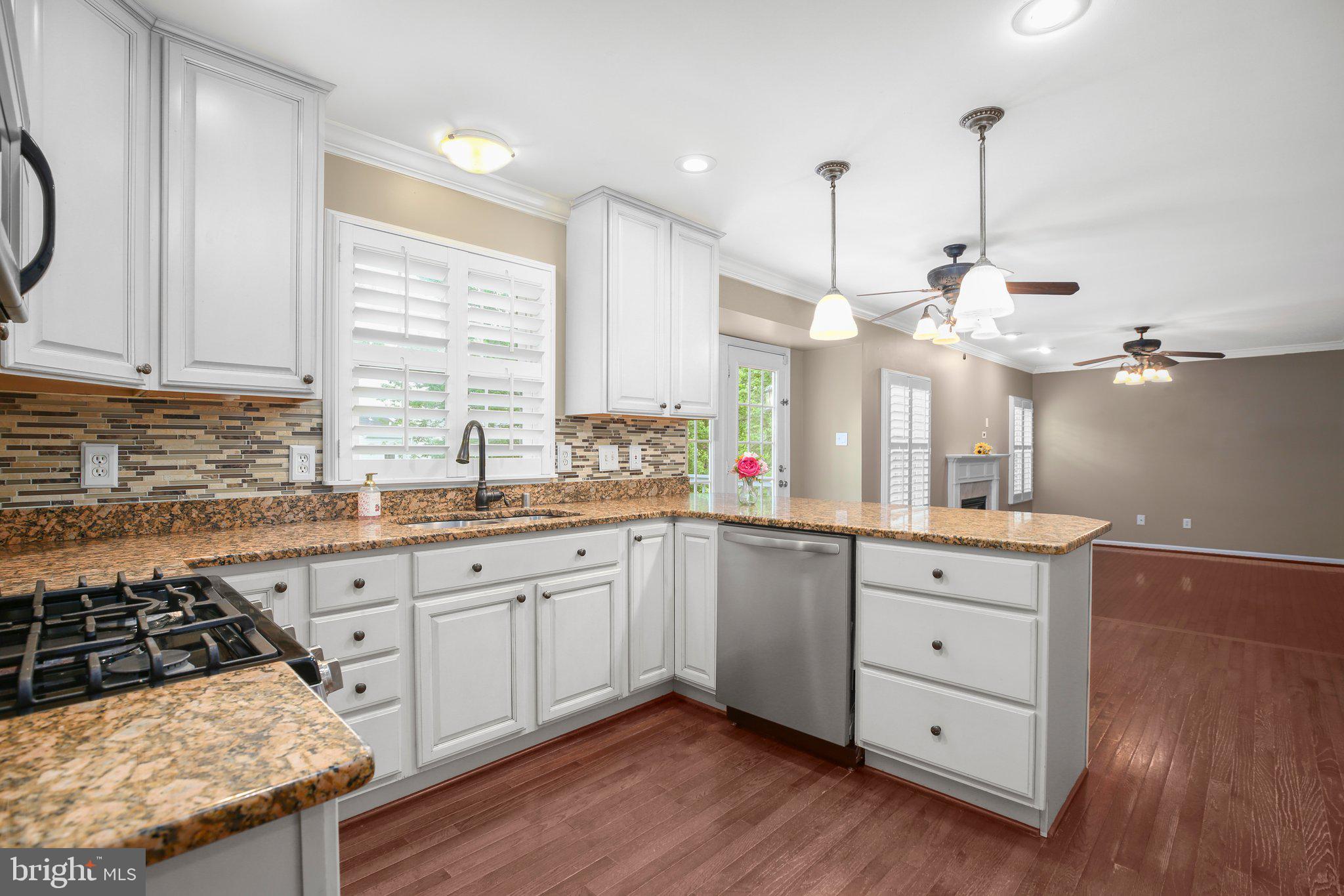 SHELTONS RUN - Residential