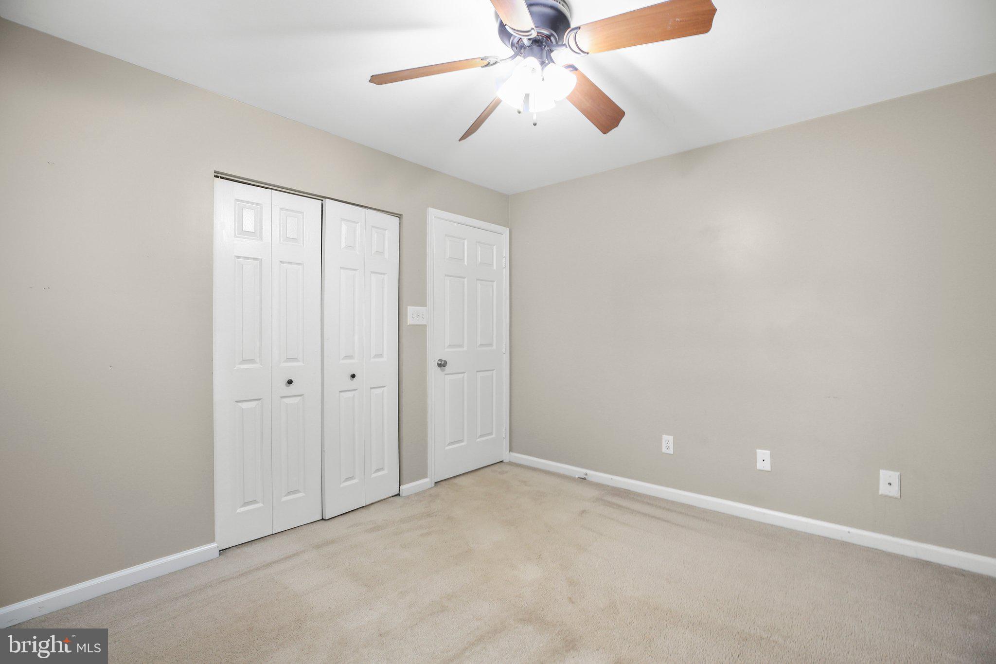 SHELTONS RUN - Residential