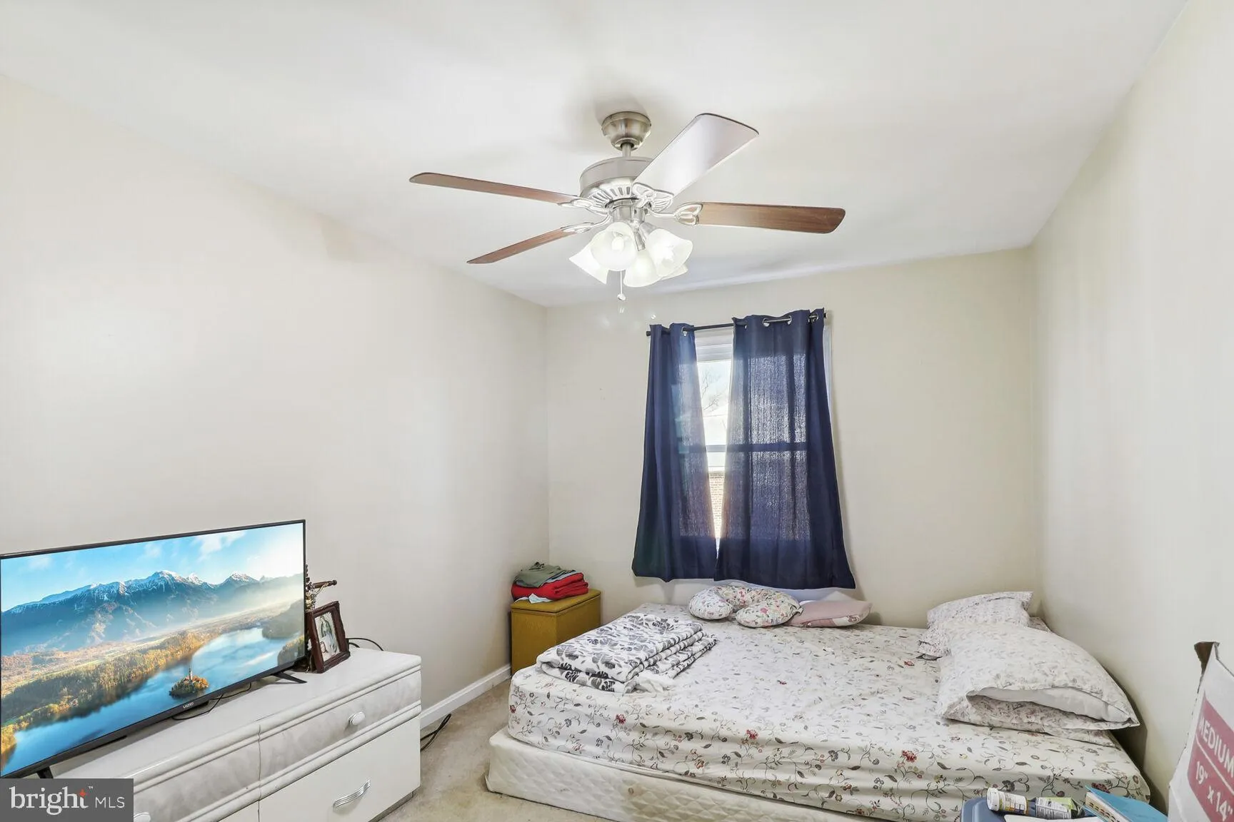 Linthicum Heights, Maryland 21090, United States, 3 Bedrooms Bedrooms, ,1 BathroomBathrooms,Residential,Pending,26408