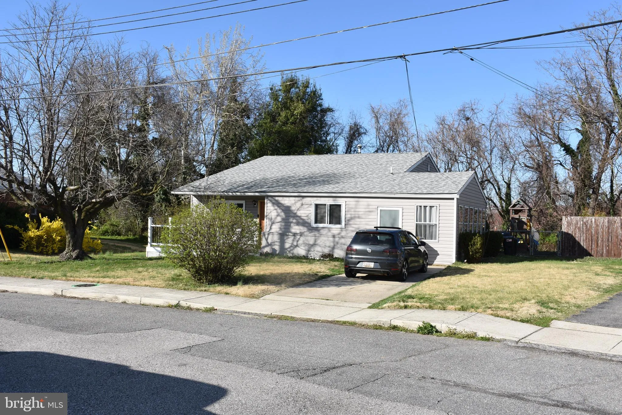 Linthicum Heights, Maryland 21090, United States, 3 Bedrooms Bedrooms, ,1 BathroomBathrooms,Residential,Pending,26408