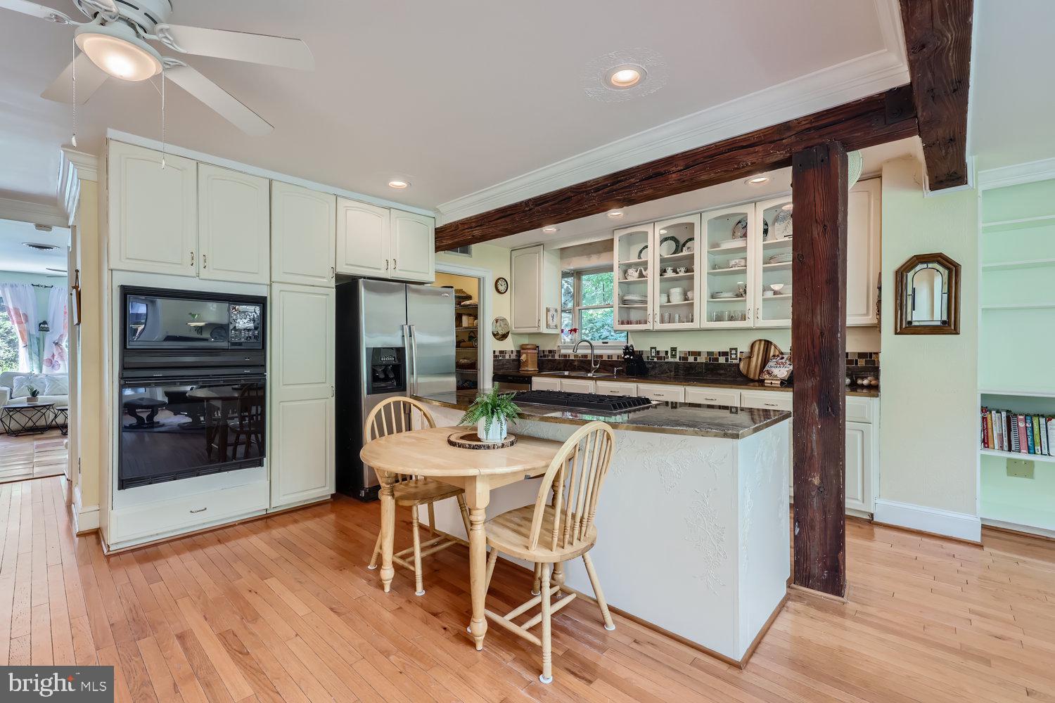 6691 CEDAR LANE