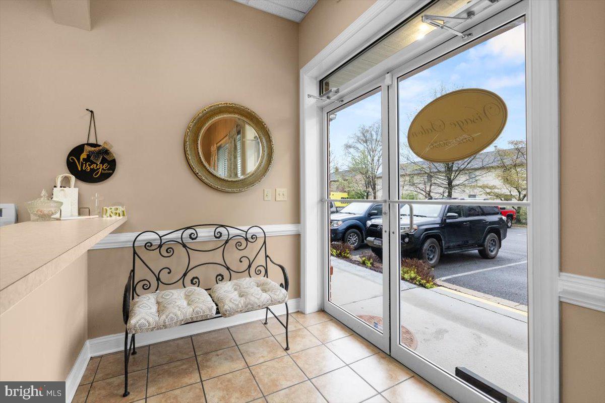 3050 VALLEY AVENUE S104 104