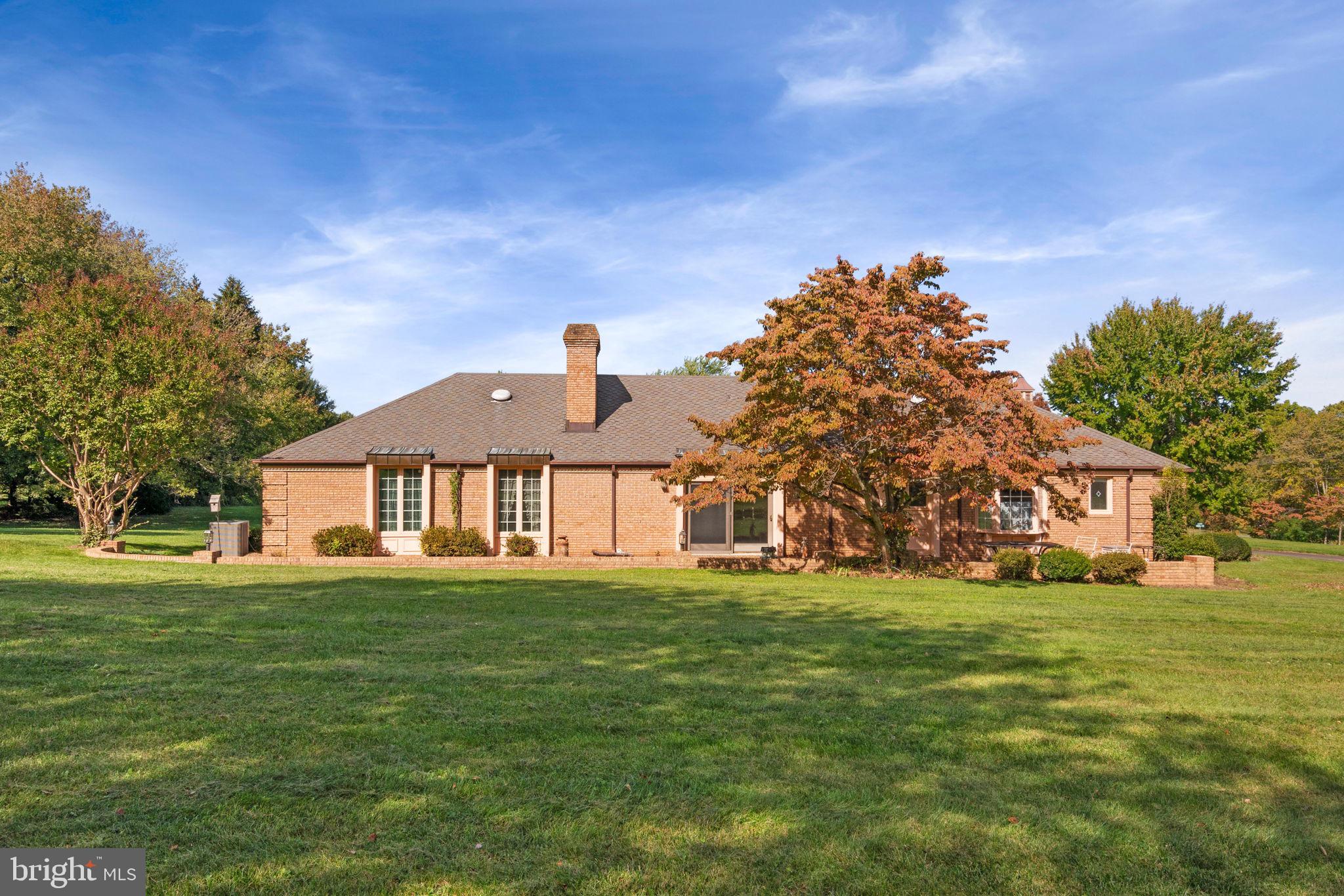 LAWNVALE ESTATES - Residential