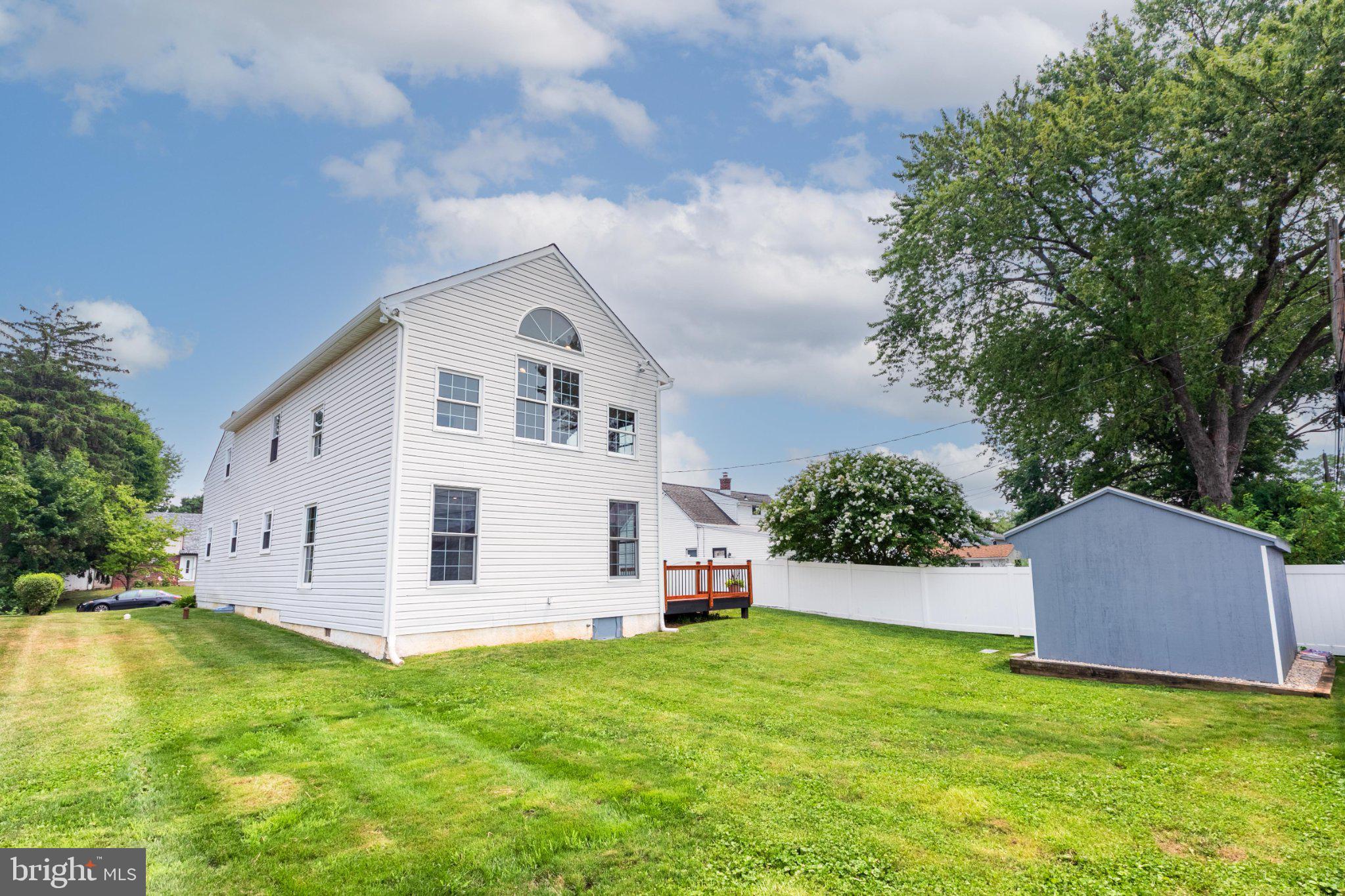 354 W SIGNAL HILL ROAD