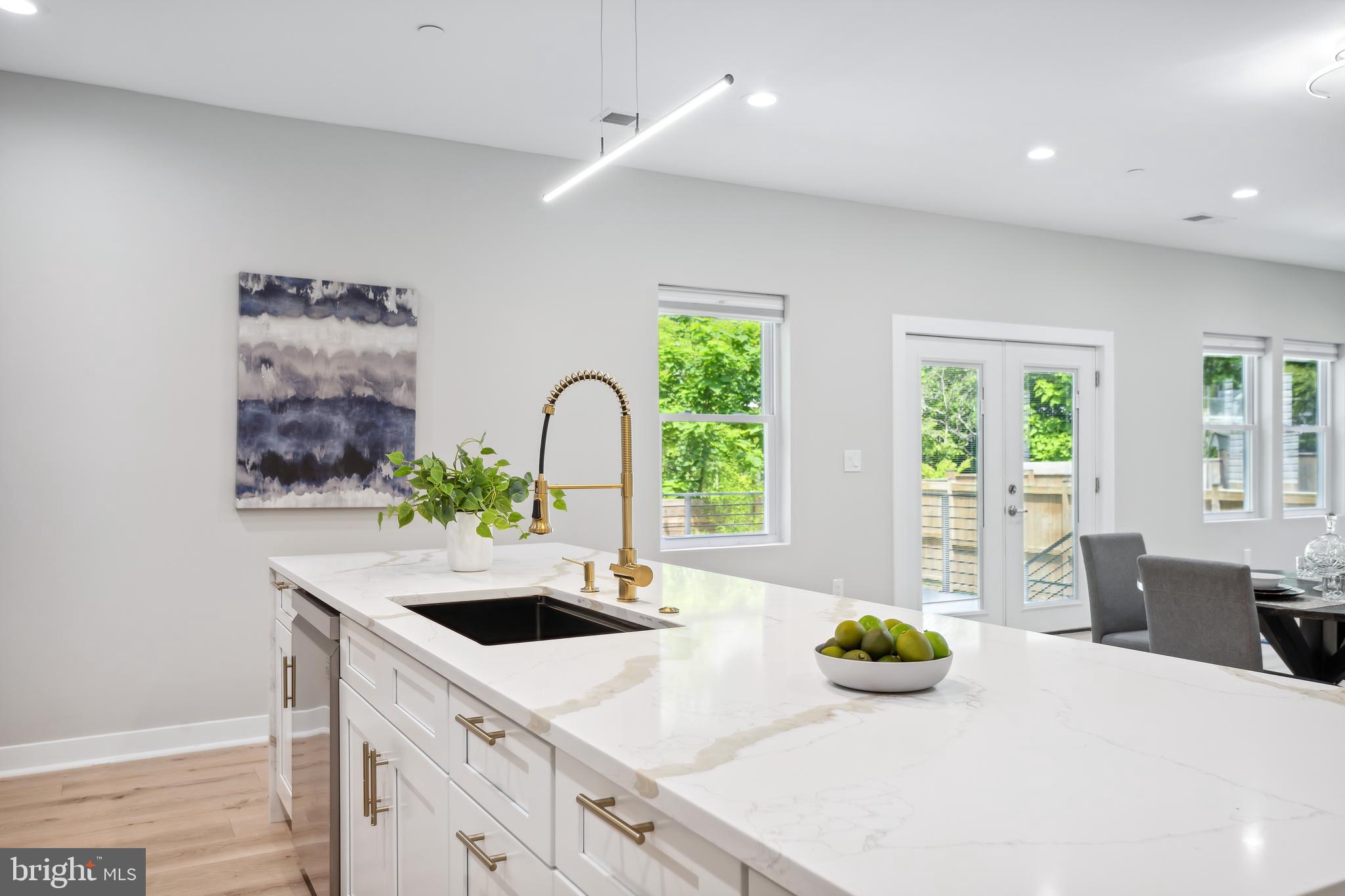 TAKOMA PARK - Residential