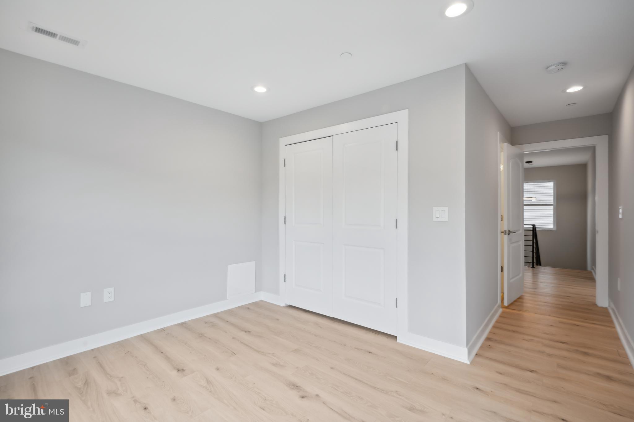 TAKOMA PARK - Residential