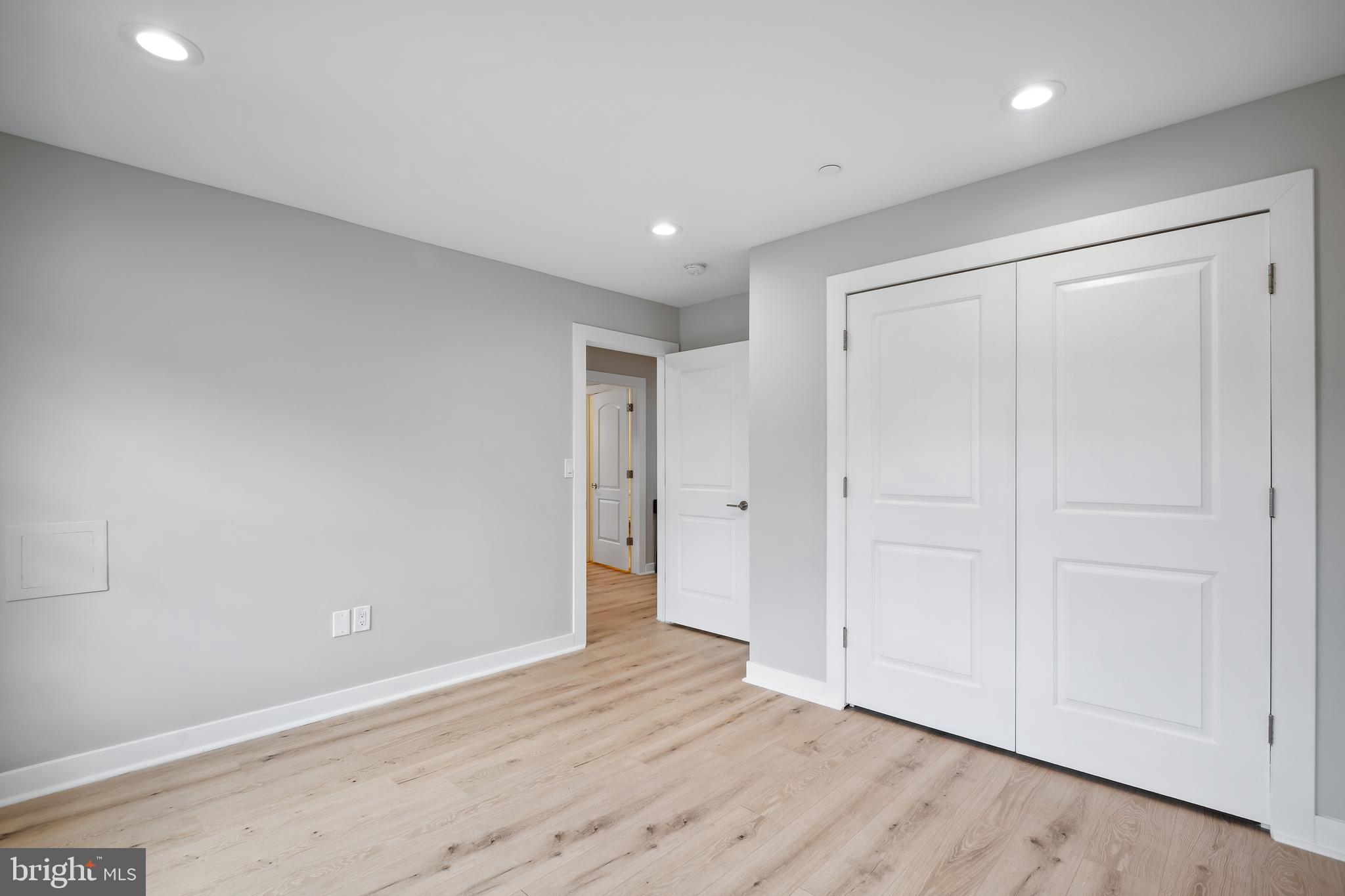 TAKOMA PARK - Residential