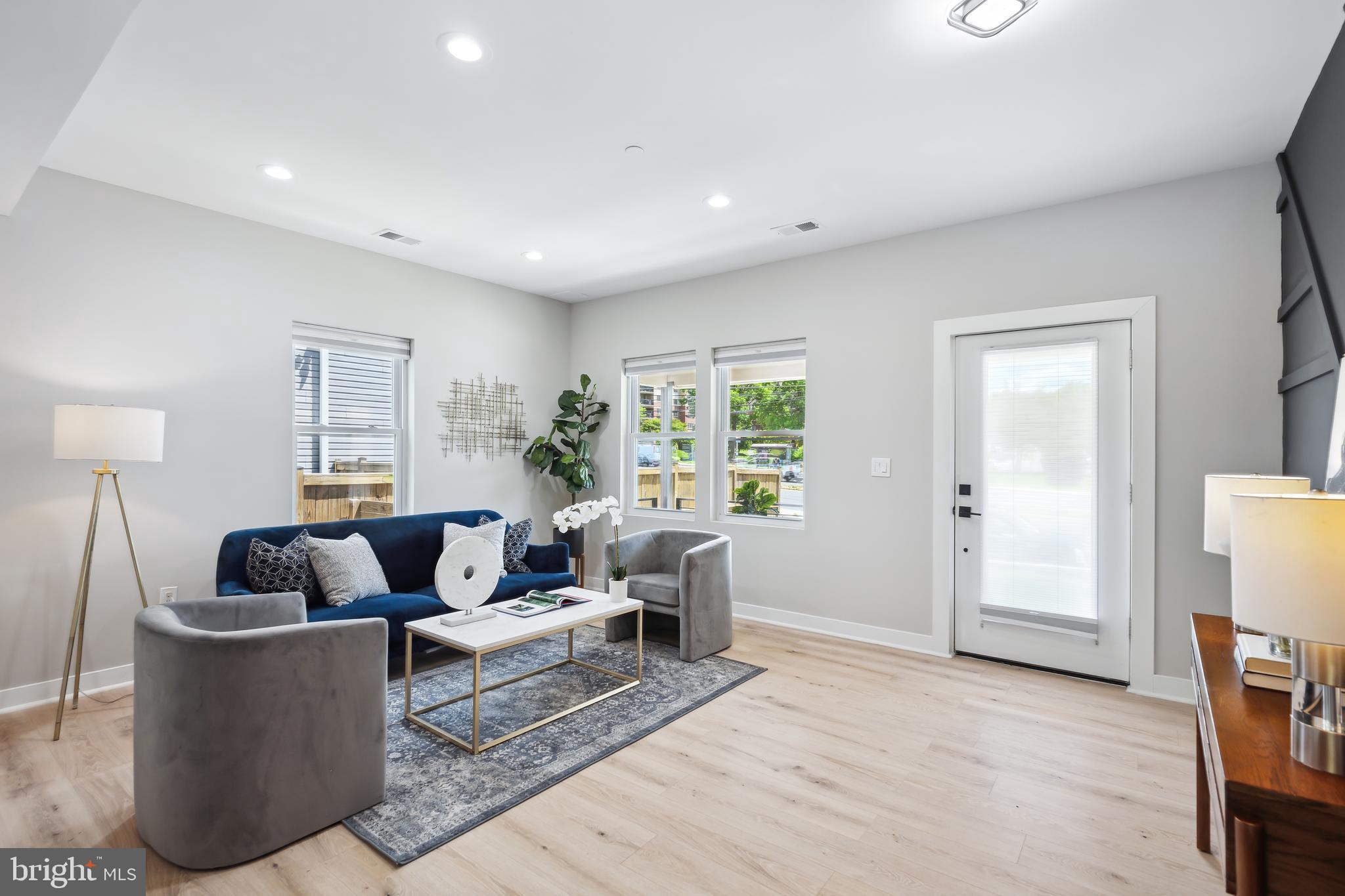 TAKOMA PARK - Residential