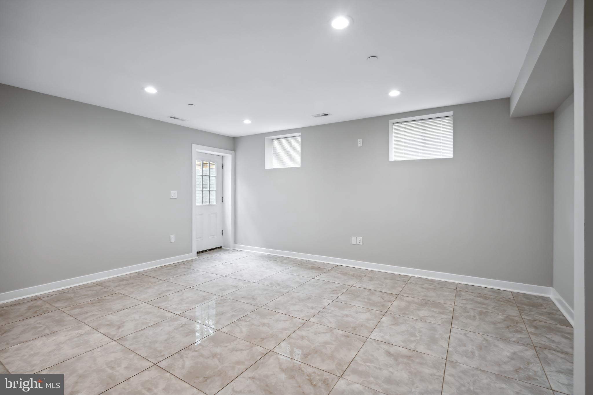 TAKOMA PARK - Residential