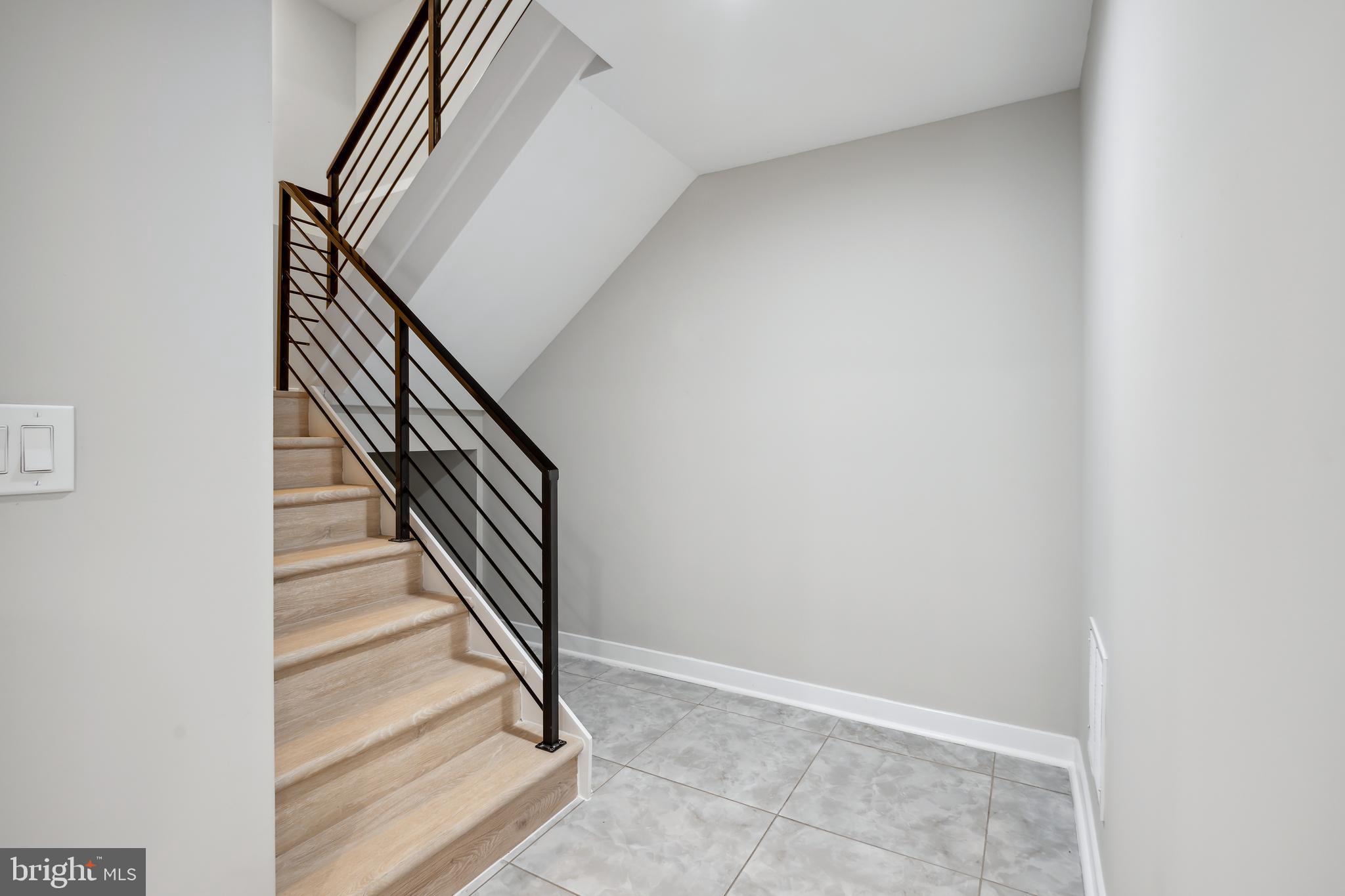 TAKOMA PARK - Residential