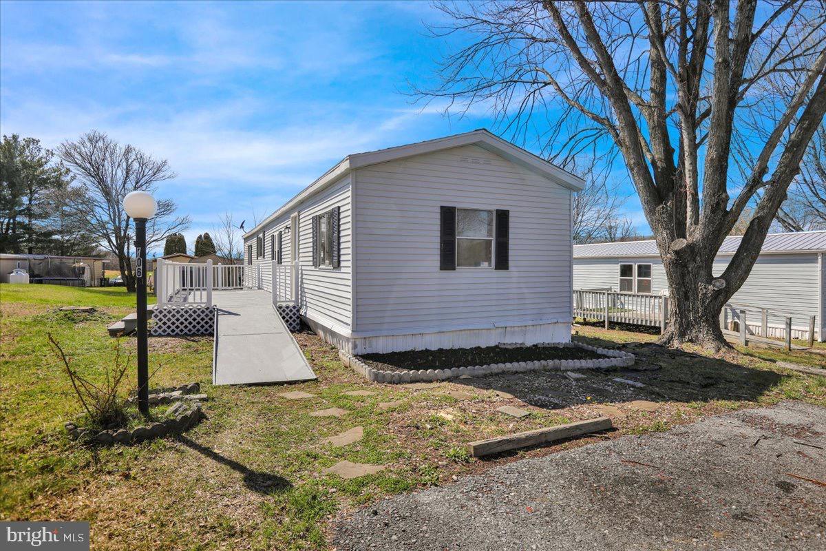 PLEASANT HILLS TR - Residential