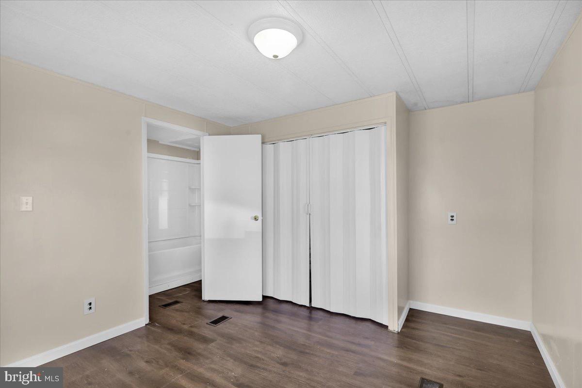 PLEASANT HILLS TR - Residential