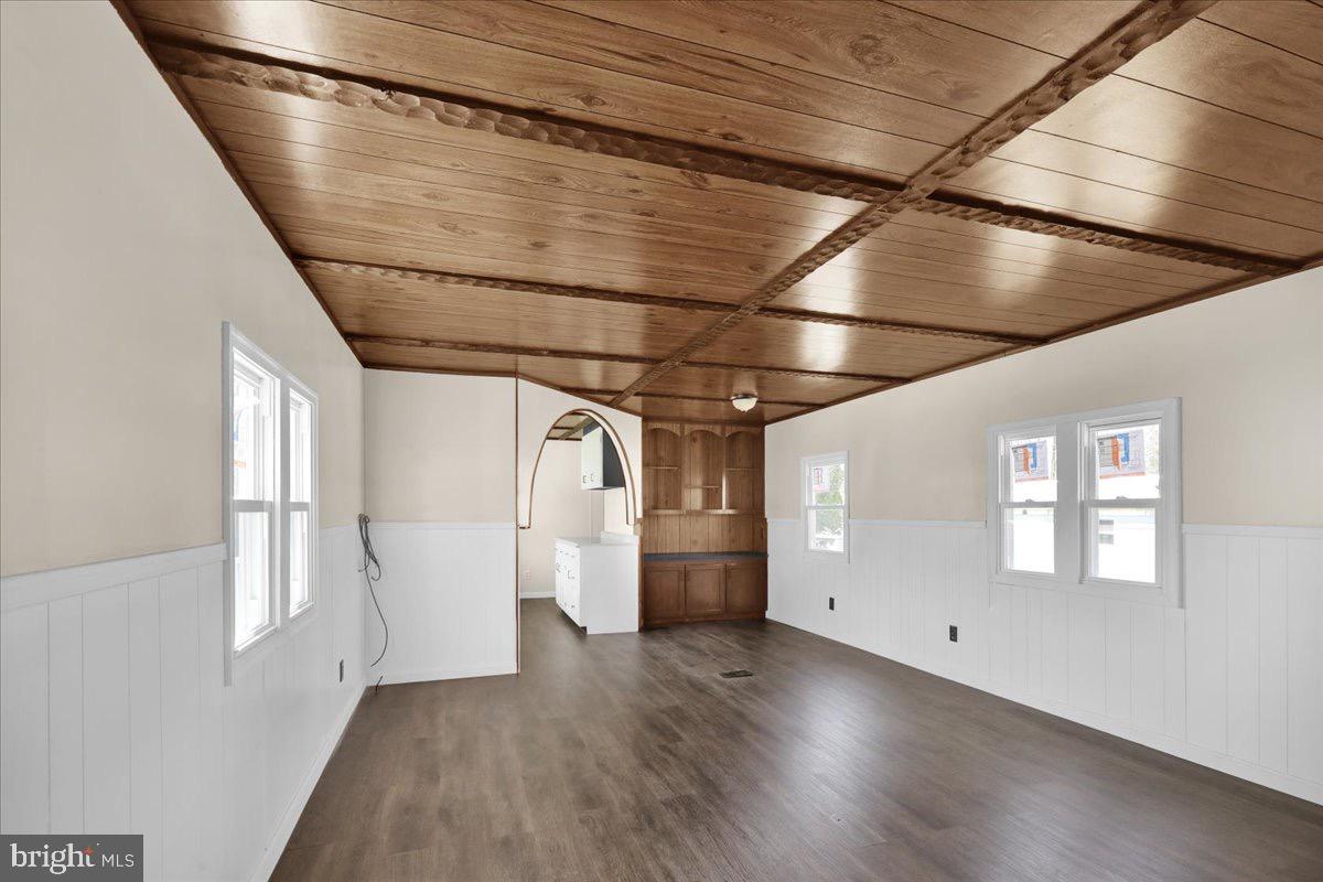 PLEASANT HILLS TR - Residential