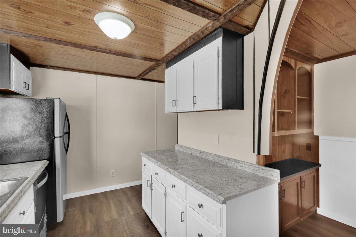 PLEASANT HILLS TR - Residential