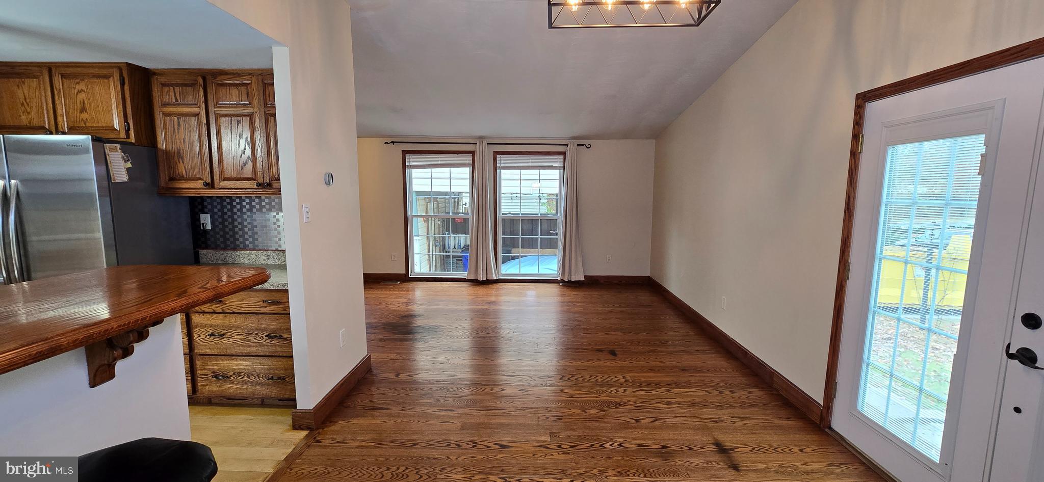 VILLAGE OF LONG REACH - Residential Lease