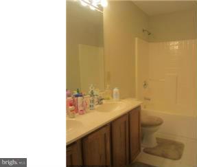 HICKORY HILLS NORTH - Residential Lease