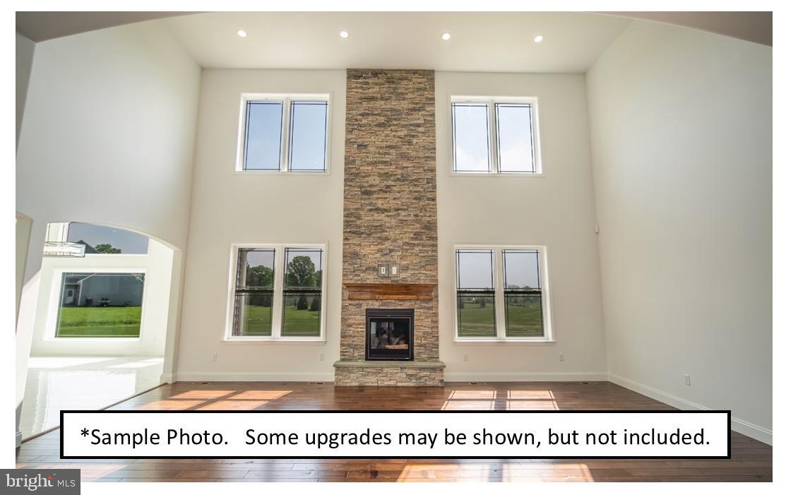 STONE RIDGE - Residential