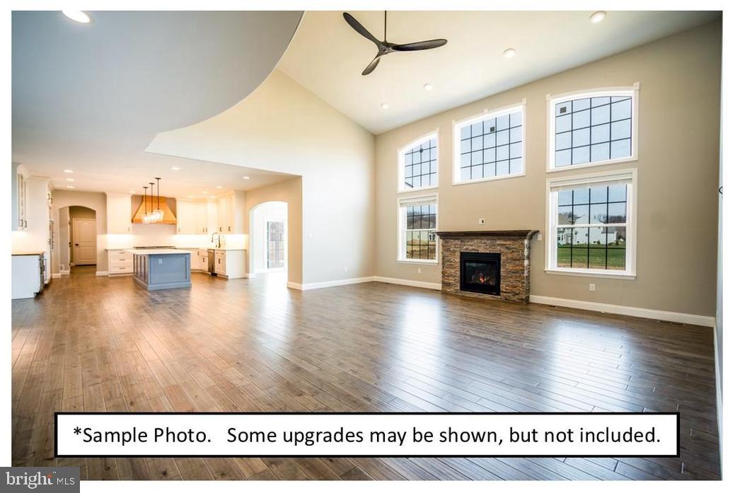 STONE RIDGE - Residential