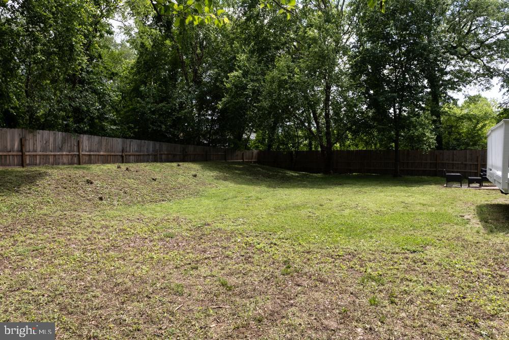 GOLDEN BEACH - Residential