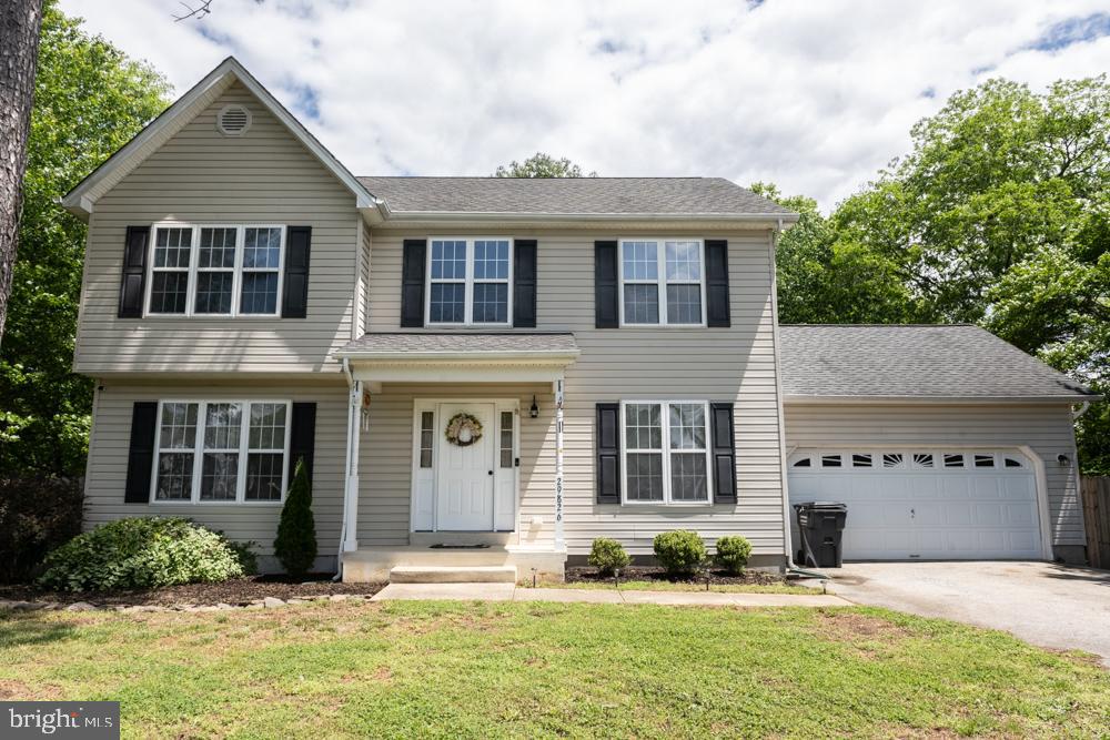 GOLDEN BEACH - Residential