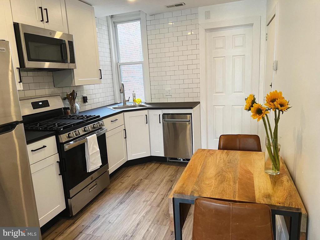 PASSYUNK SQUARE - Residential Lease