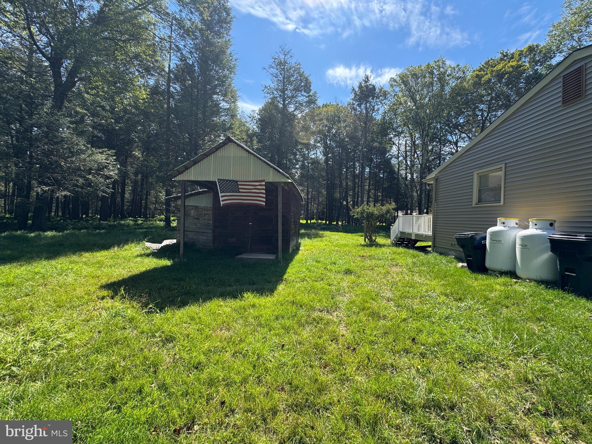 HOLIDAY POCONO - Residential