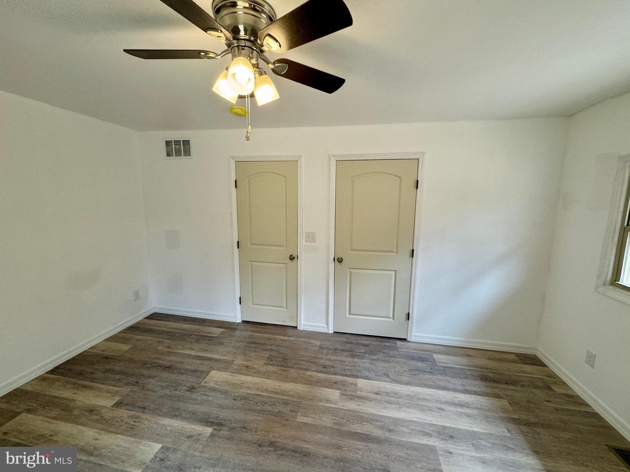 HOLIDAY POCONO - Residential